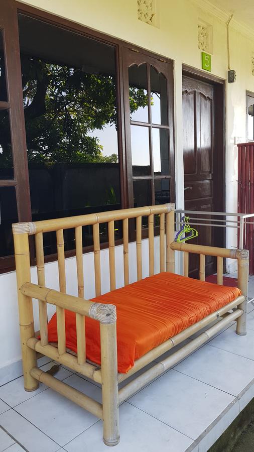 Kris Kos Hotel Canggu Buitenkant foto